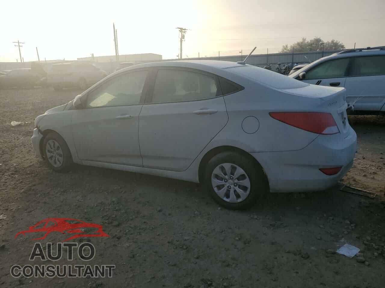 HYUNDAI ACCENT 2016 - KMHCT4AEXGU013097