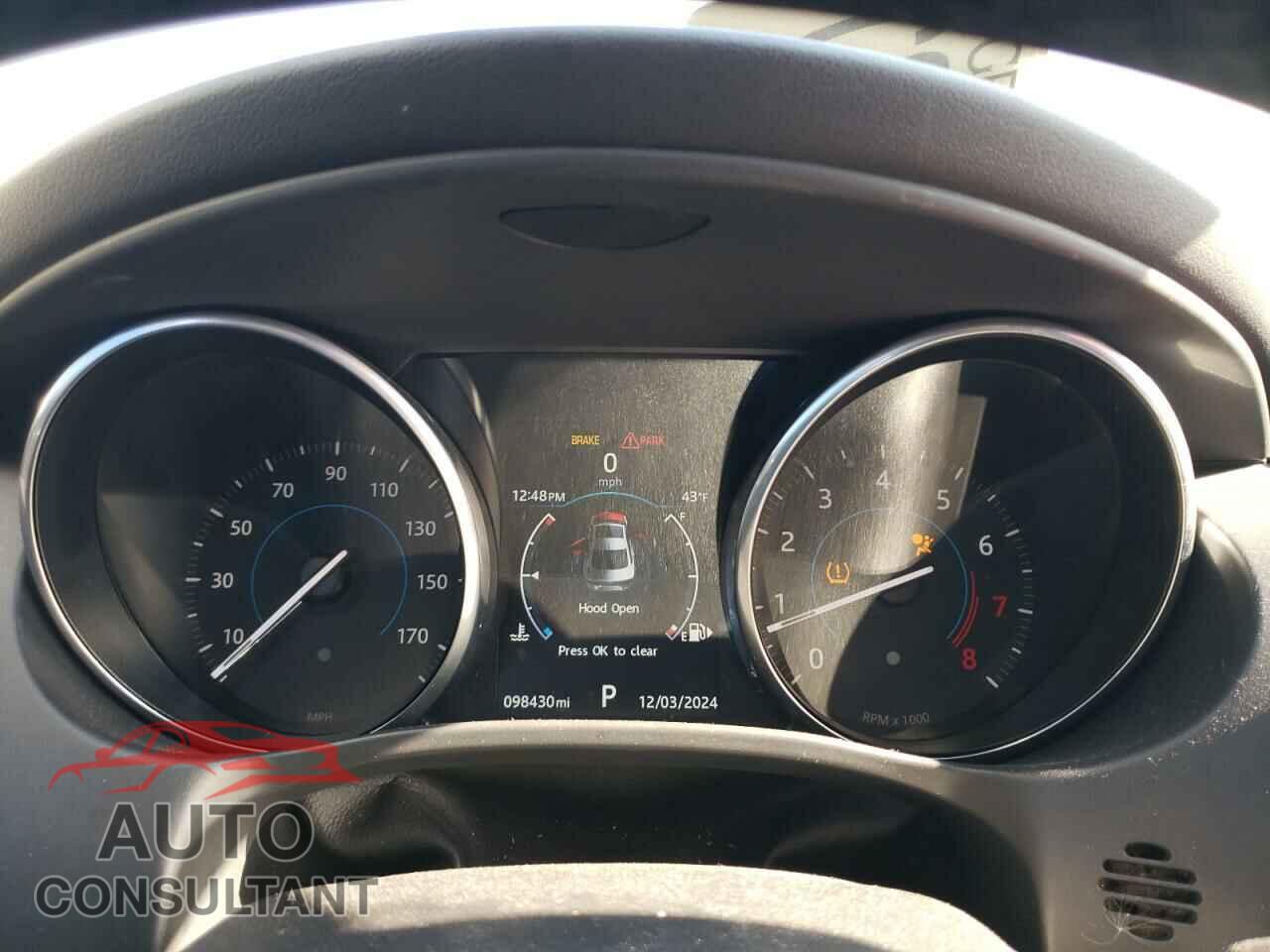 JAGUAR XE 2017 - SAJAD4BG4HA978888