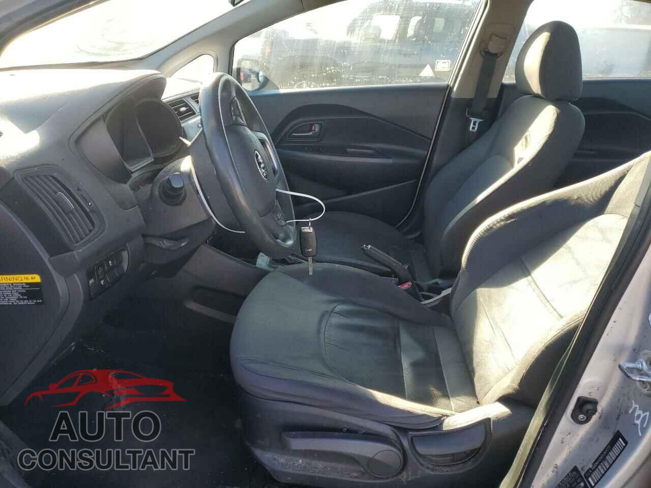 KIA RIO 2014 - KNADM4A34E6363277
