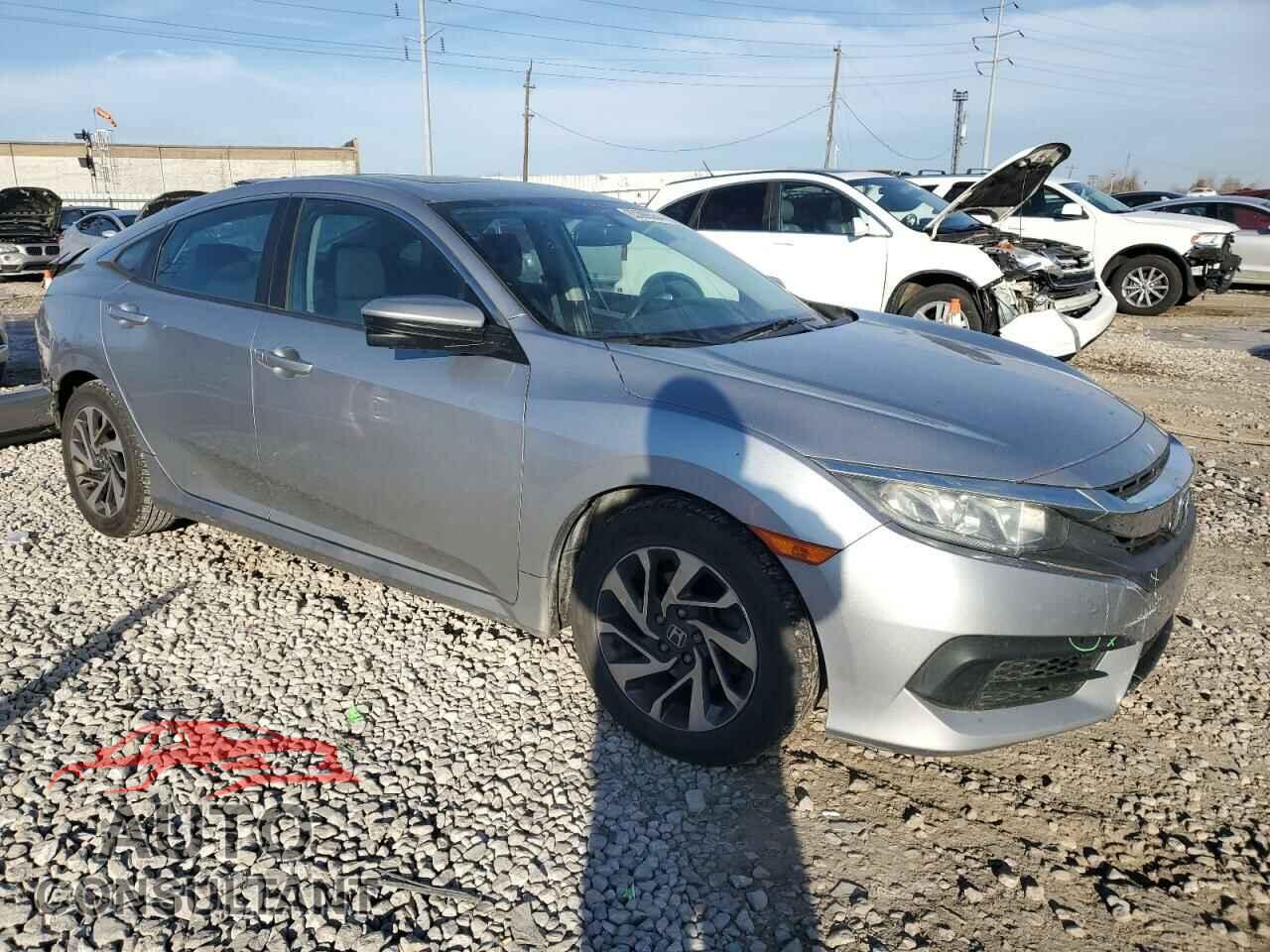 HONDA CIVIC 2017 - 19XFC2F70HE081246