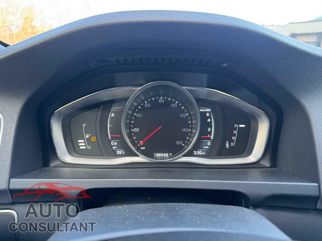 VOLVO S60 2015 - YV1612TK6F2363488