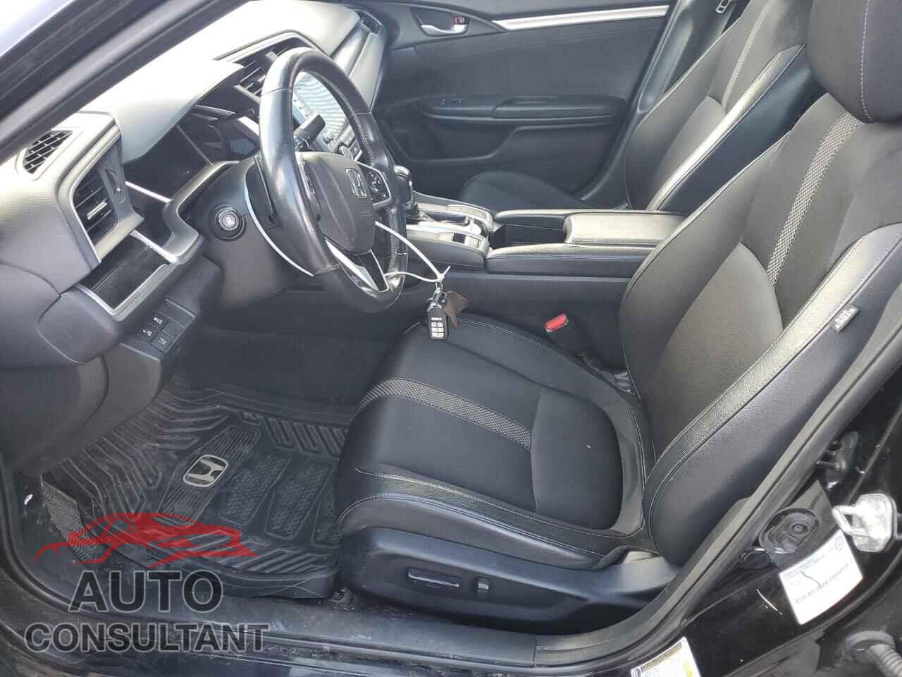 HONDA CIVIC 2021 - 2HGFC2F88MH004021