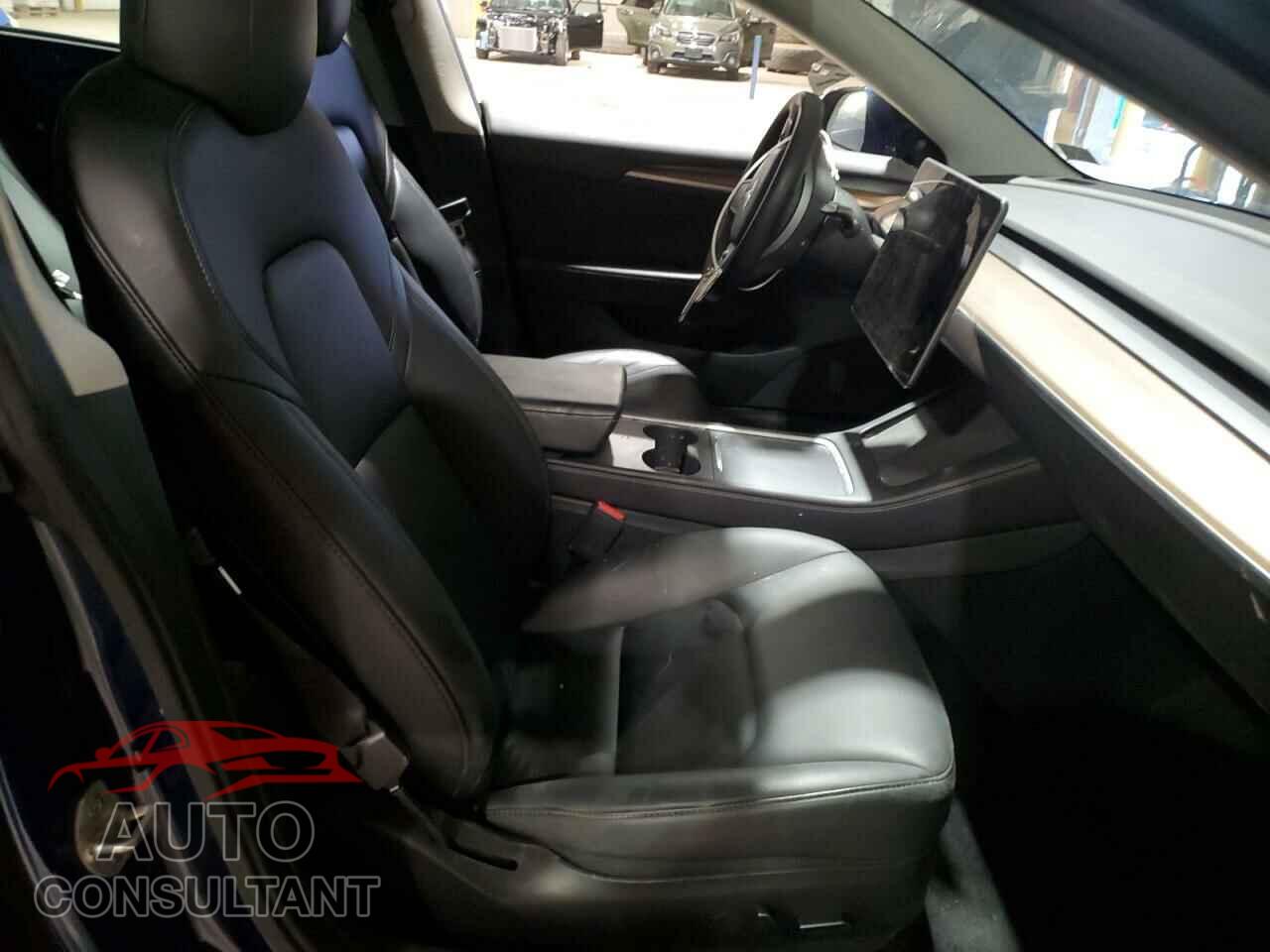 TESLA MODEL 3 2022 - 5YJ3E1EA4NF289124