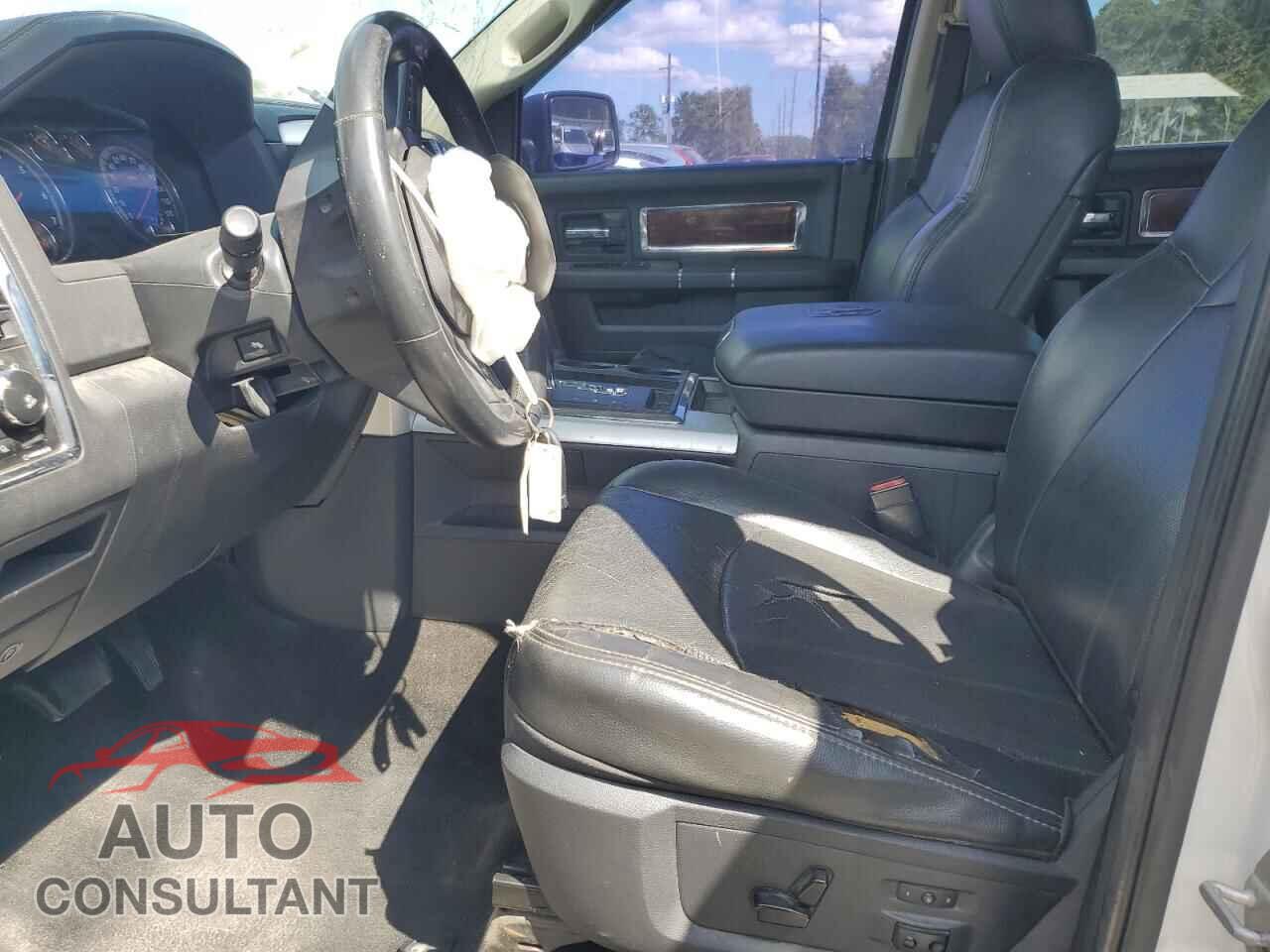DODGE RAM 1500 2012 - 1C6RD7NT8CS248228