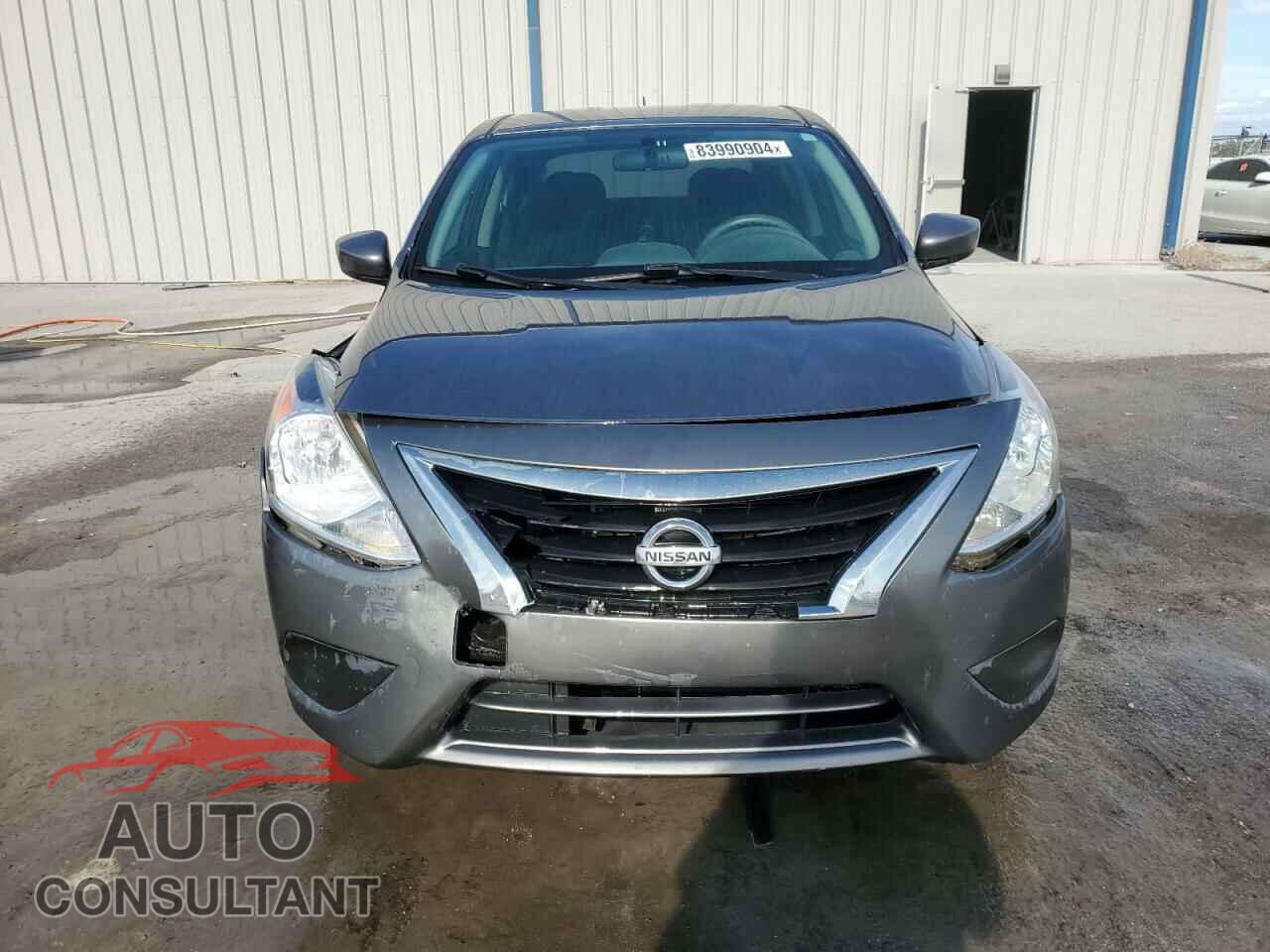 NISSAN VERSA 2018 - 3N1CN7AP1JL838936