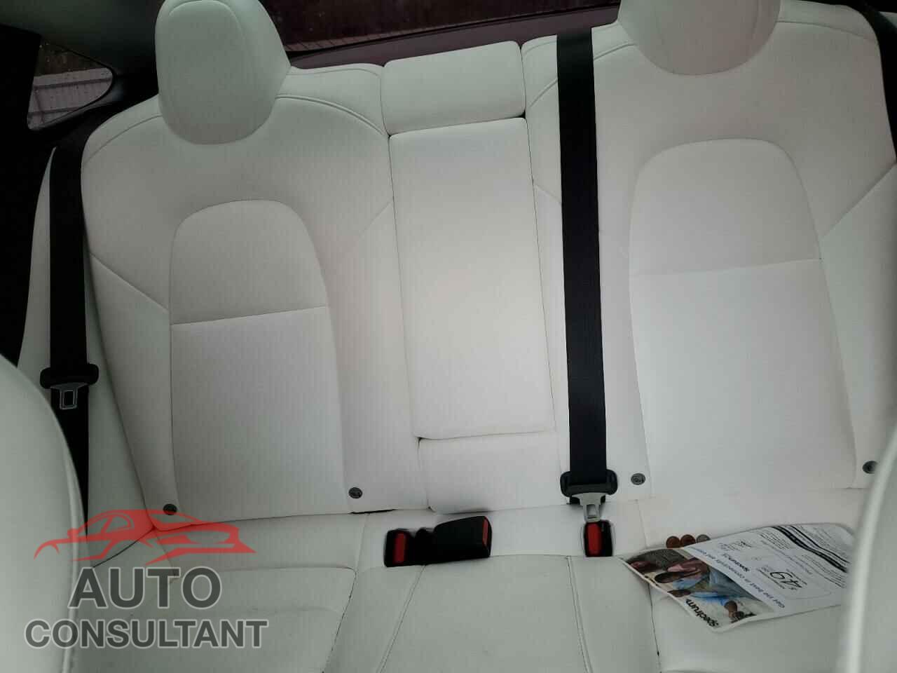 TESLA MODEL 3 2019 - 5YJ3E1EA4KF531034