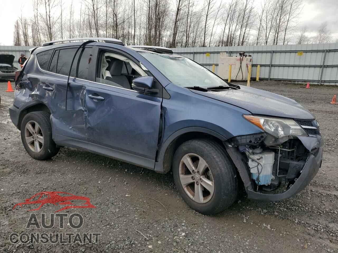 TOYOTA RAV4 2013 - JTMRFREV7DD044882