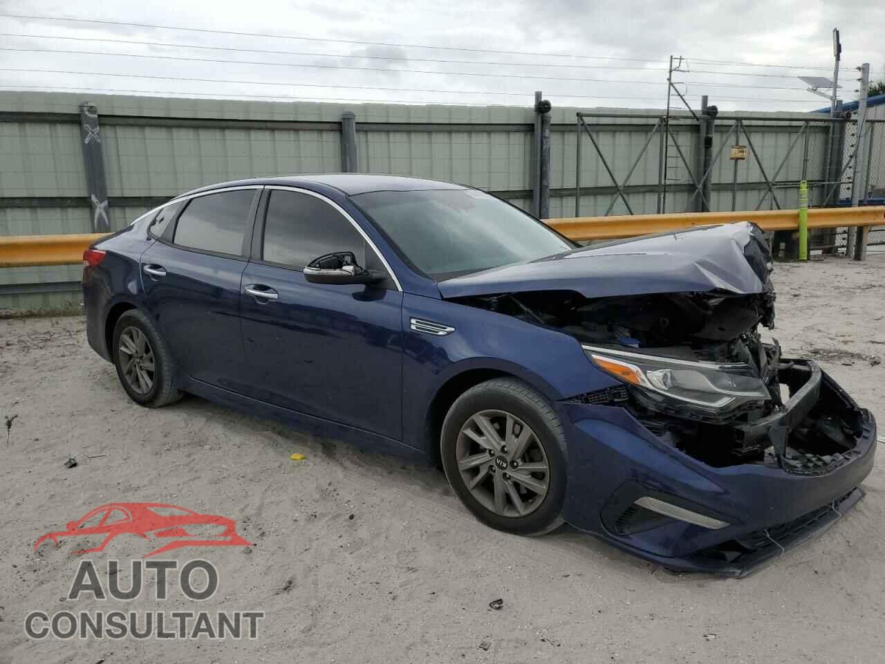 KIA OPTIMA 2019 - 5XXGT4L31KG340357