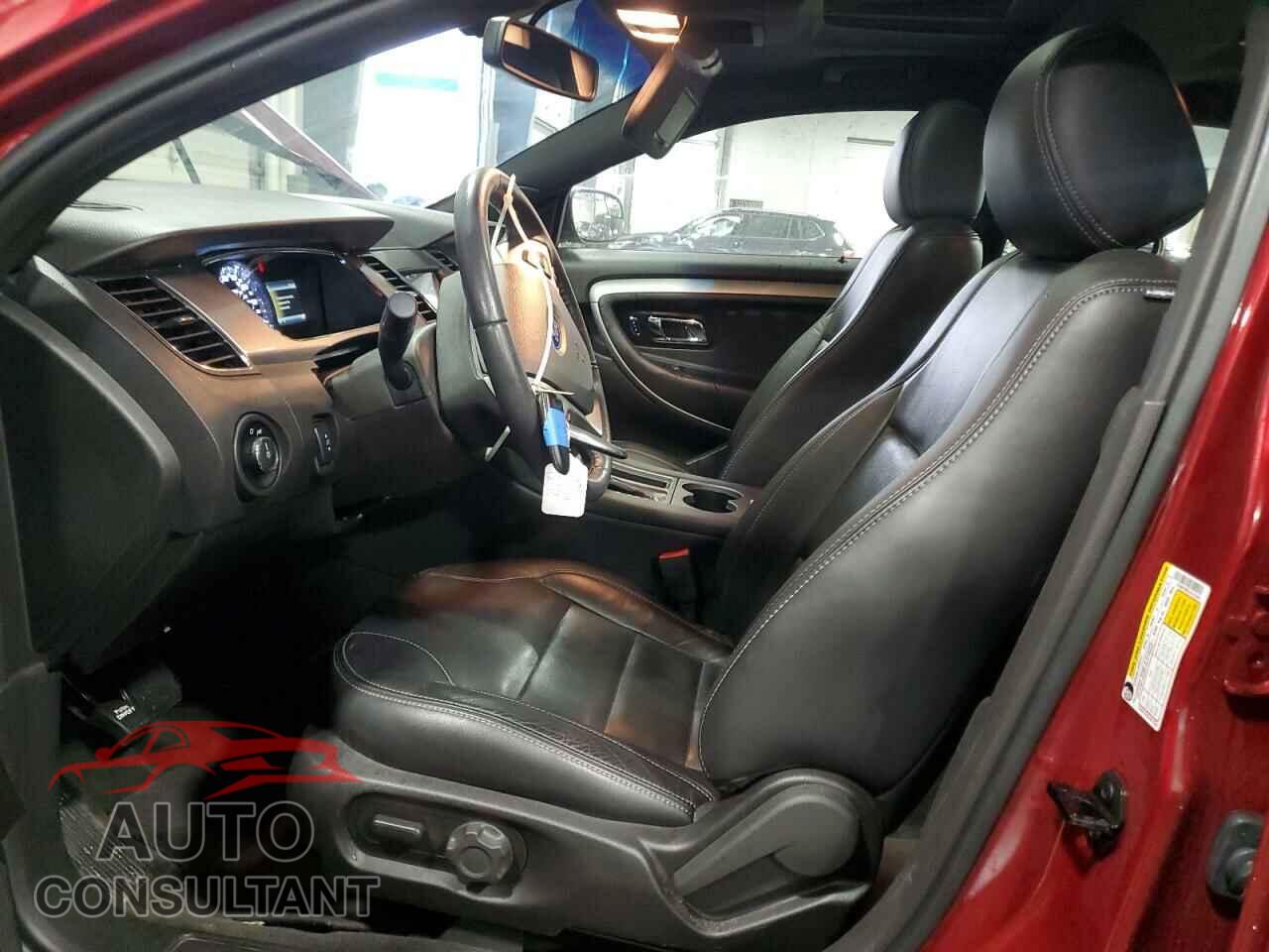 FORD TAURUS 2018 - 1FAHP2H8XJG125347