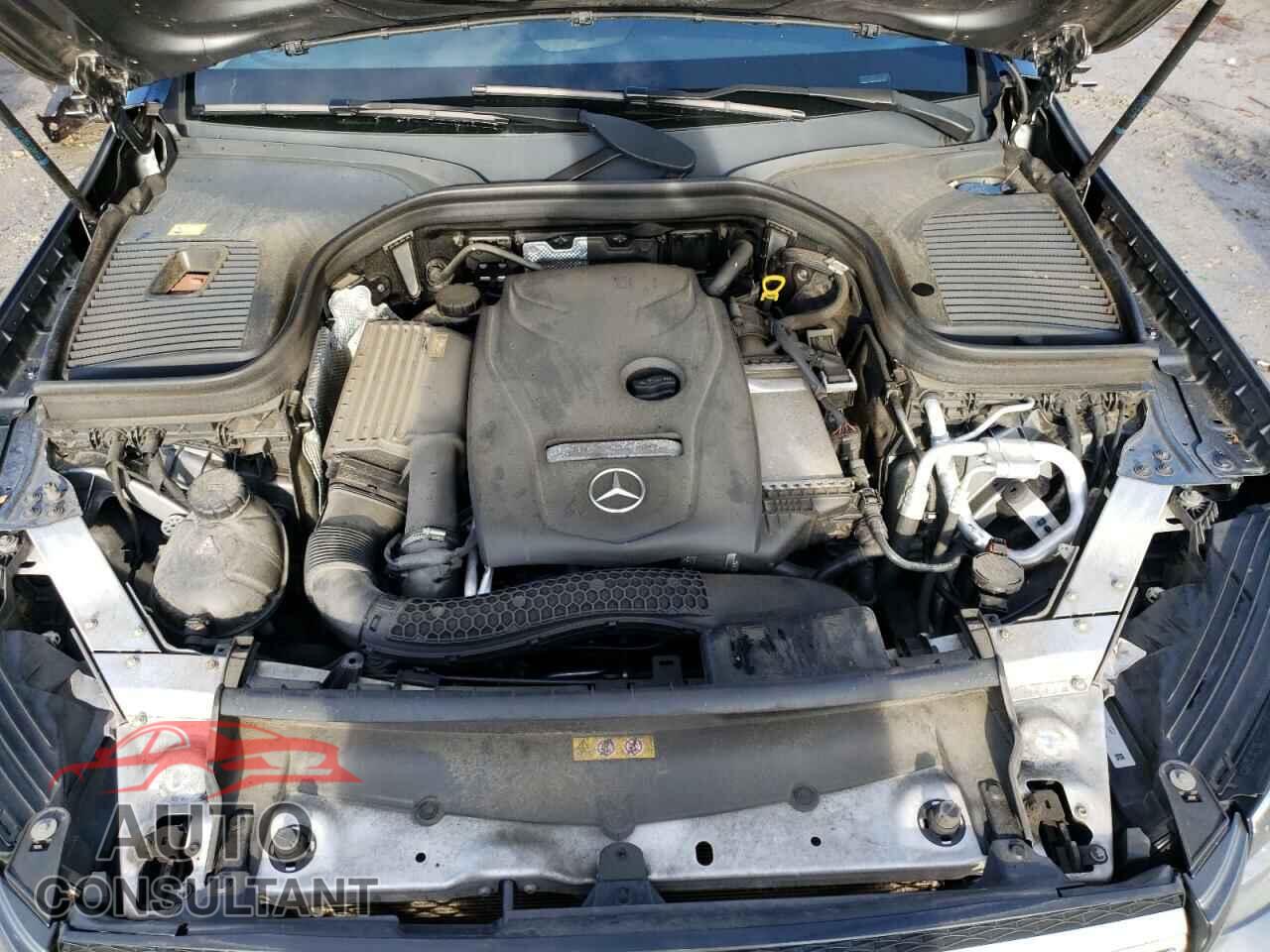 MERCEDES-BENZ GLC-CLASS 2016 - WDC0G4KB2GF032242