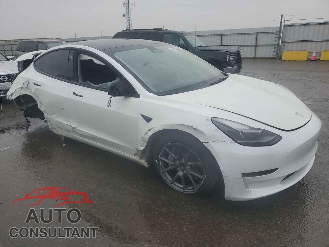 TESLA MODEL 3 2023 - 5YJ3E1EA8PF562617