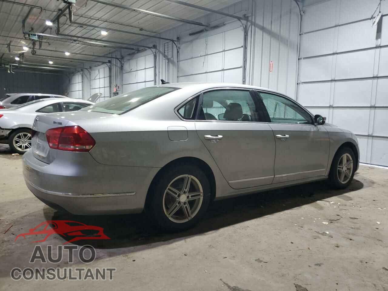VOLKSWAGEN PASSAT 2014 - 1VWCN7A33EC082373