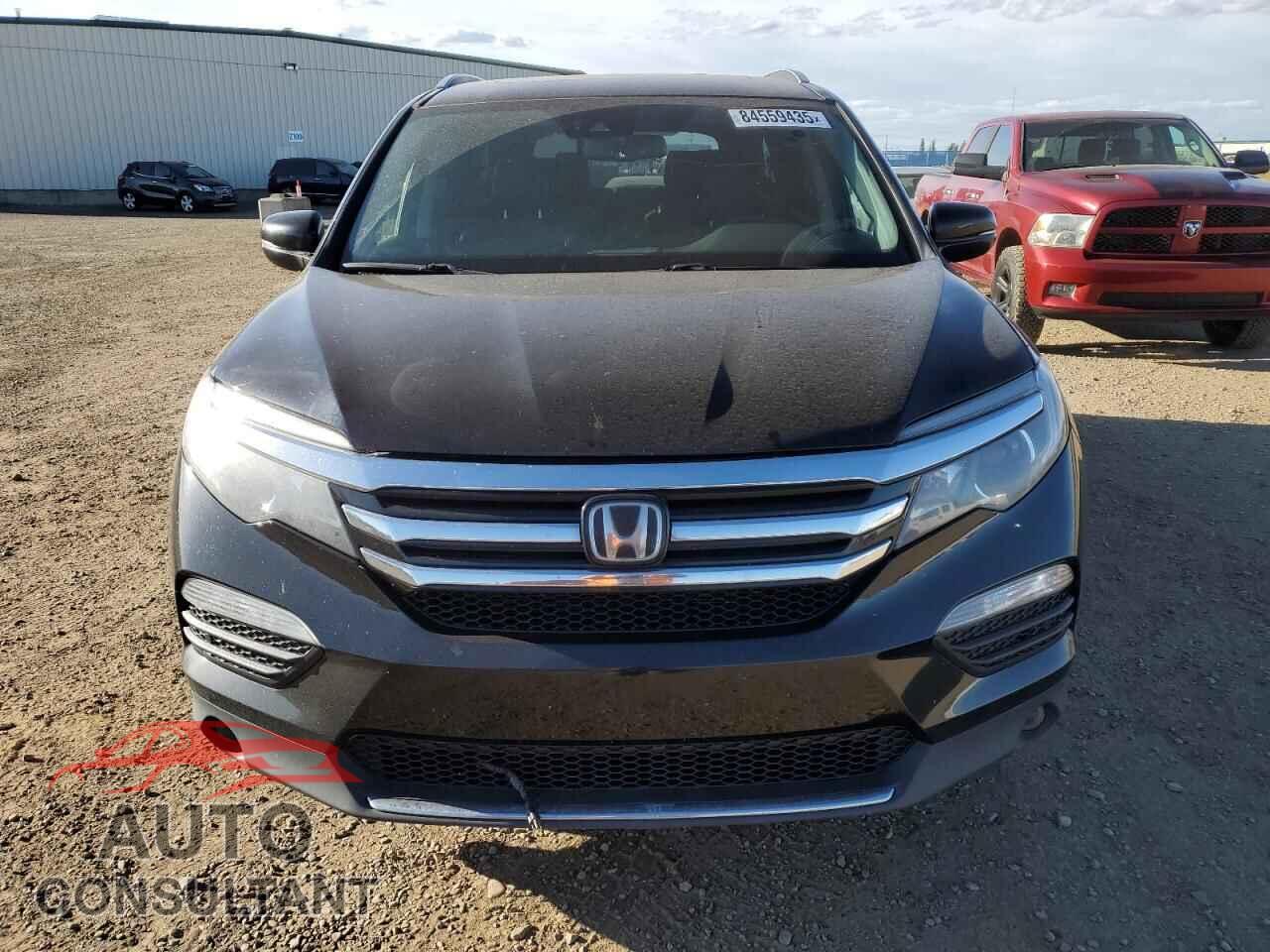 HONDA PILOT 2017 - 5FNYF6H90HB500972