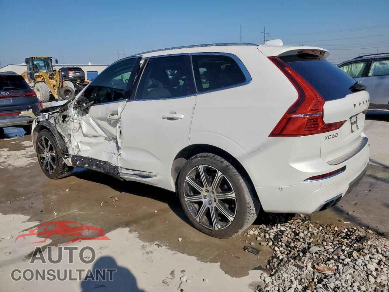 VOLVO XC60 2018 - LYVA22RL4JB087042