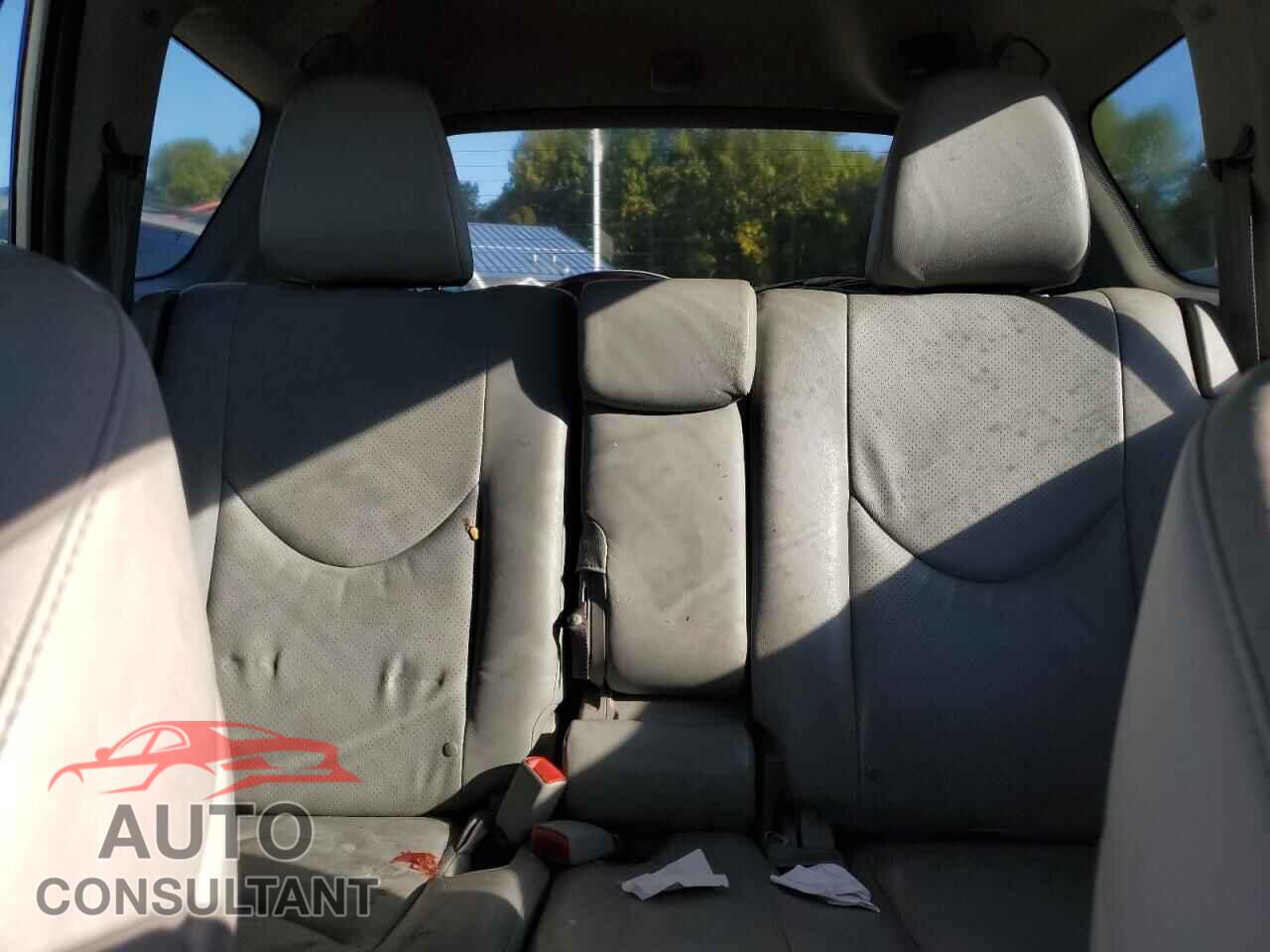 TOYOTA RAV4 2011 - 2T3DF4DV5BW163822