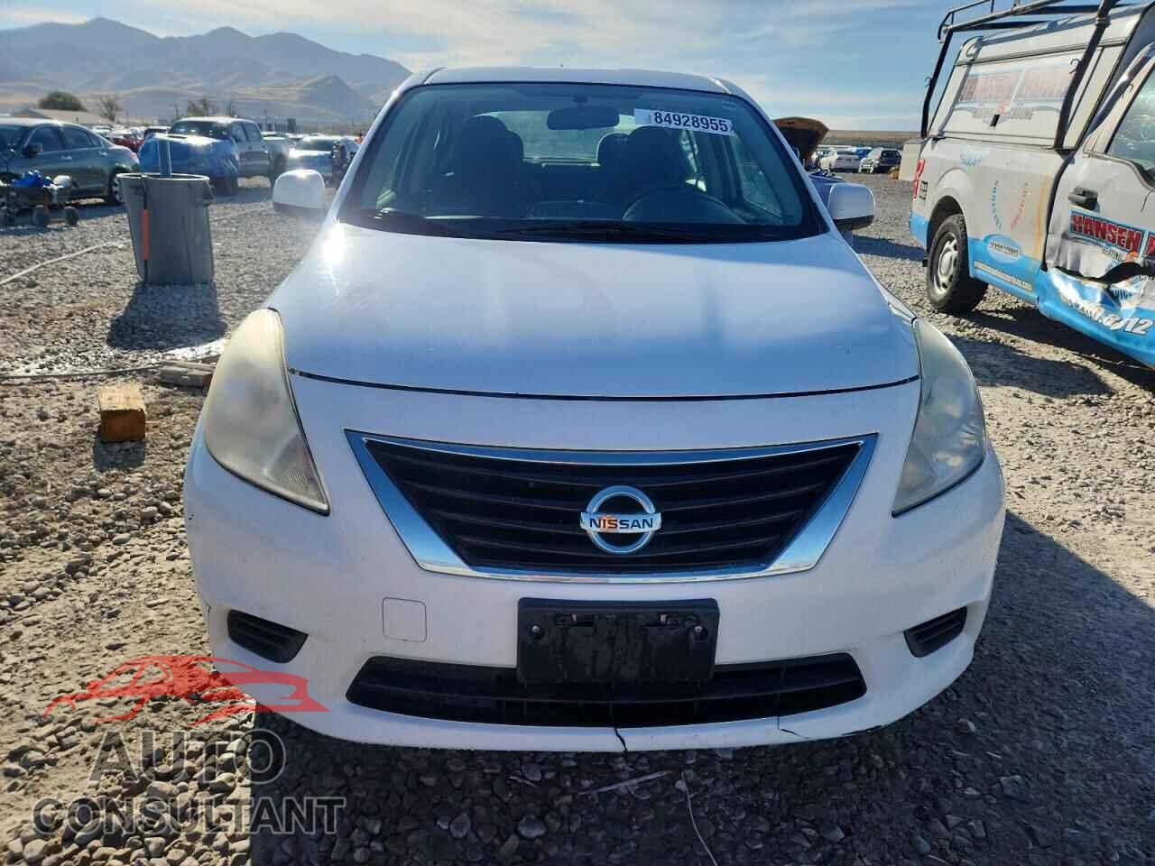 NISSAN VERSA 2014 - 3N1CN7AP1EK451038