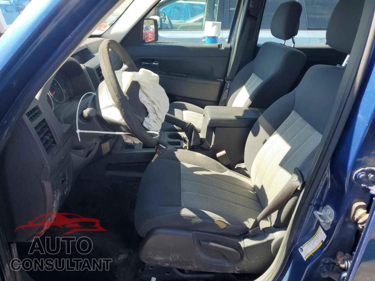 JEEP LIBERTY 2010 - 1J4PN2GKXAW127818