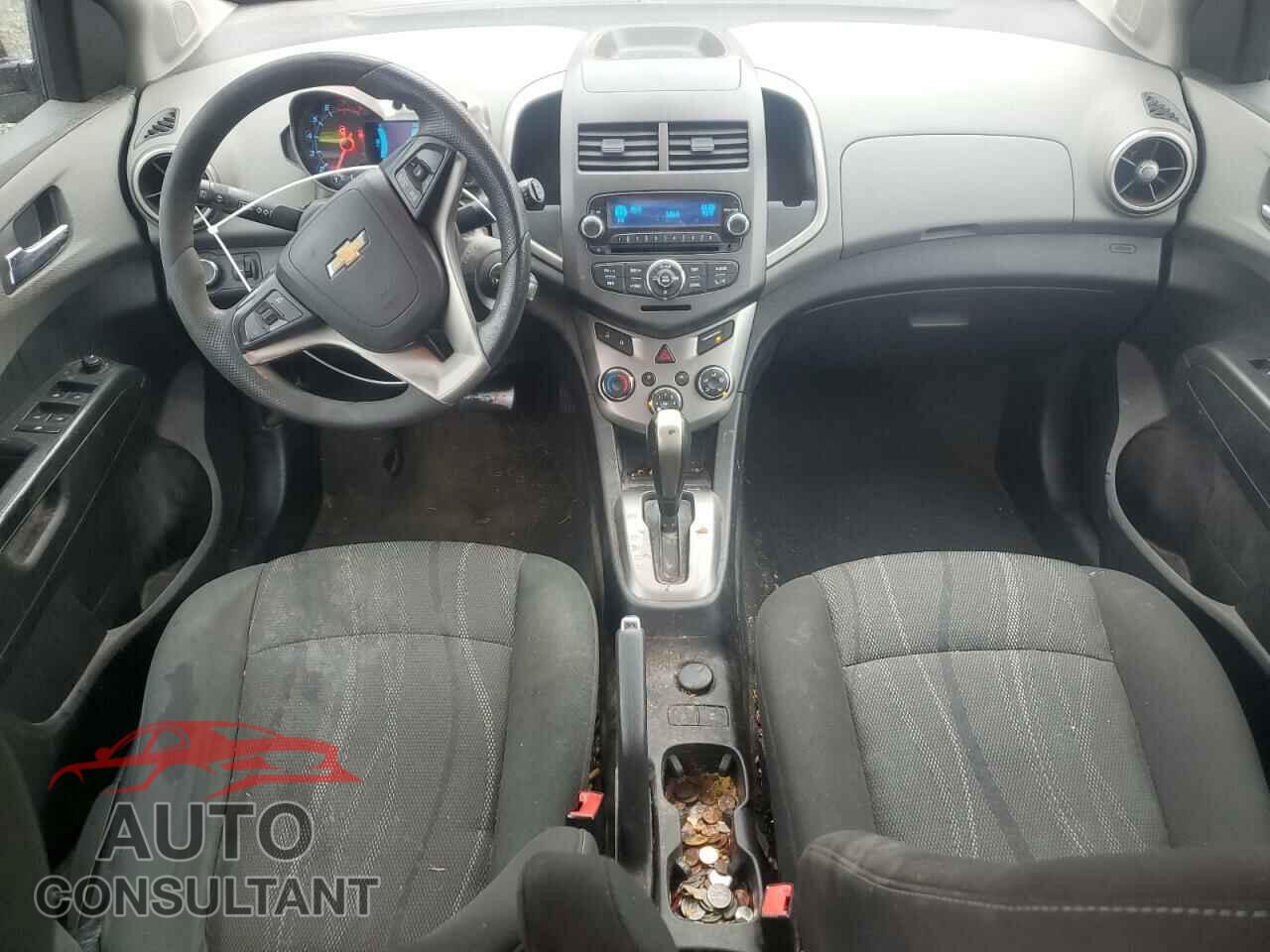 CHEVROLET SONIC 2012 - 1G1JC6SH2C4113939