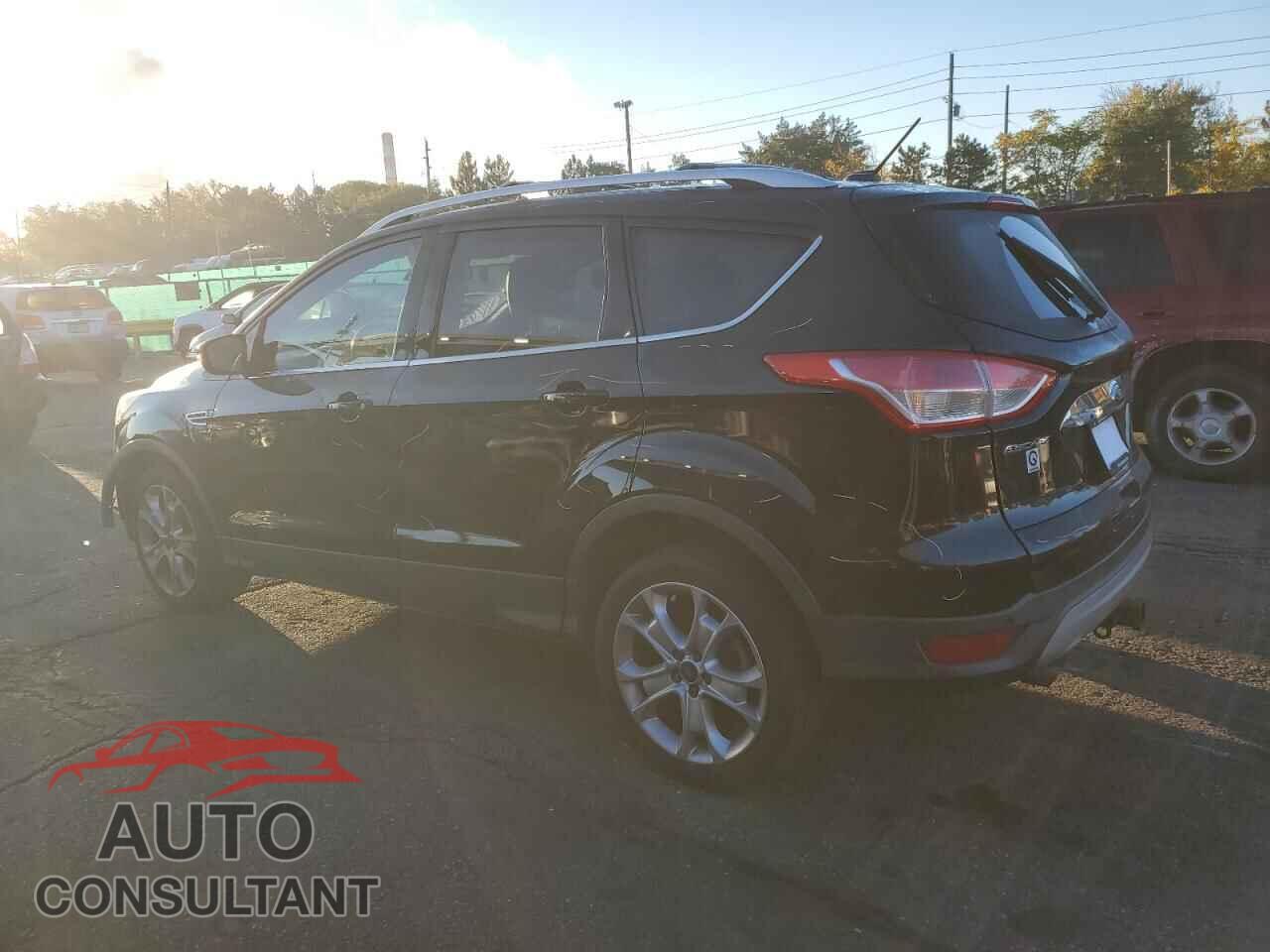 FORD ESCAPE 2015 - 1FMCU9J96FUA45394