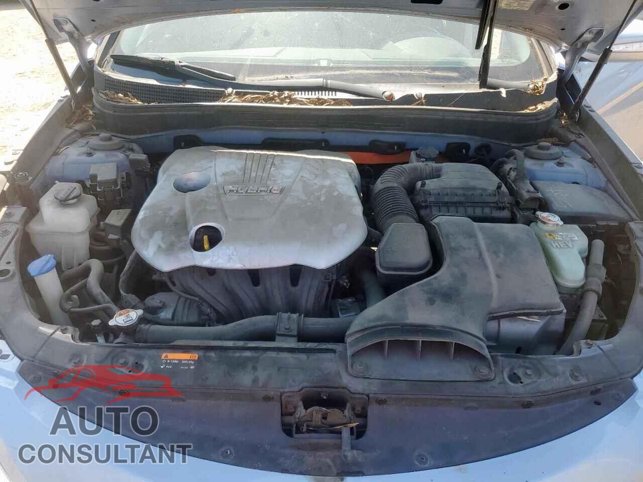 HYUNDAI SONATA 2013 - KMHEC4A42DA076546