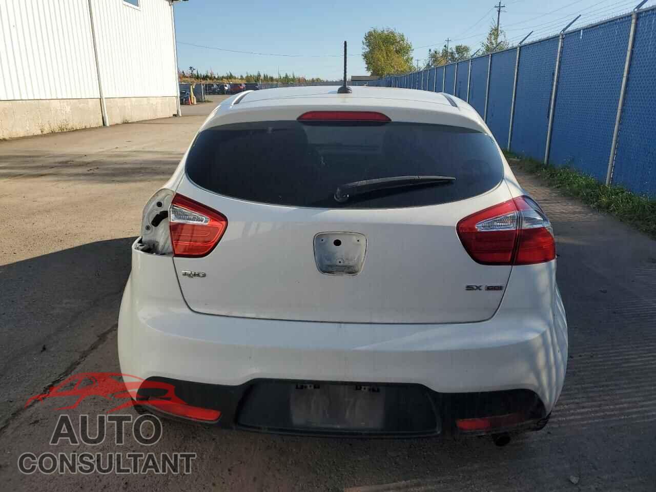 KIA RIO 2014 - KNADN5A31E6932301