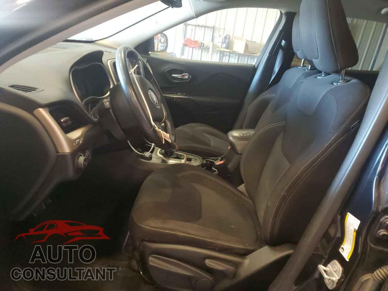 JEEP GRAND CHER 2015 - 1C4PJMCS1FW651885