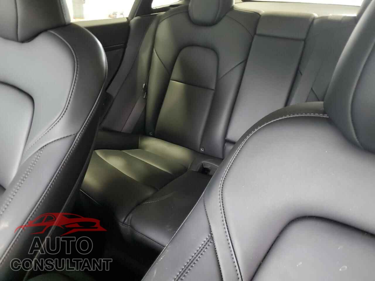 TESLA MODEL 3 2023 - 5YJ3E1EA0PF508213