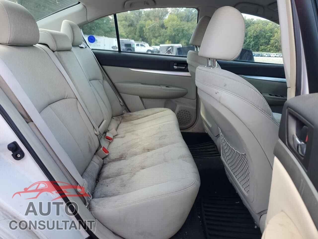 SUBARU LEGACY 2011 - 4S3BMBC63B3233154