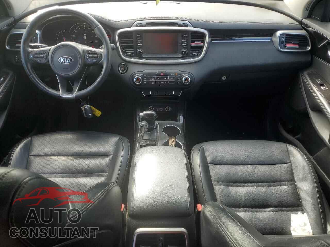 KIA SORENTO 2017 - 5XYPHDA52HG224692