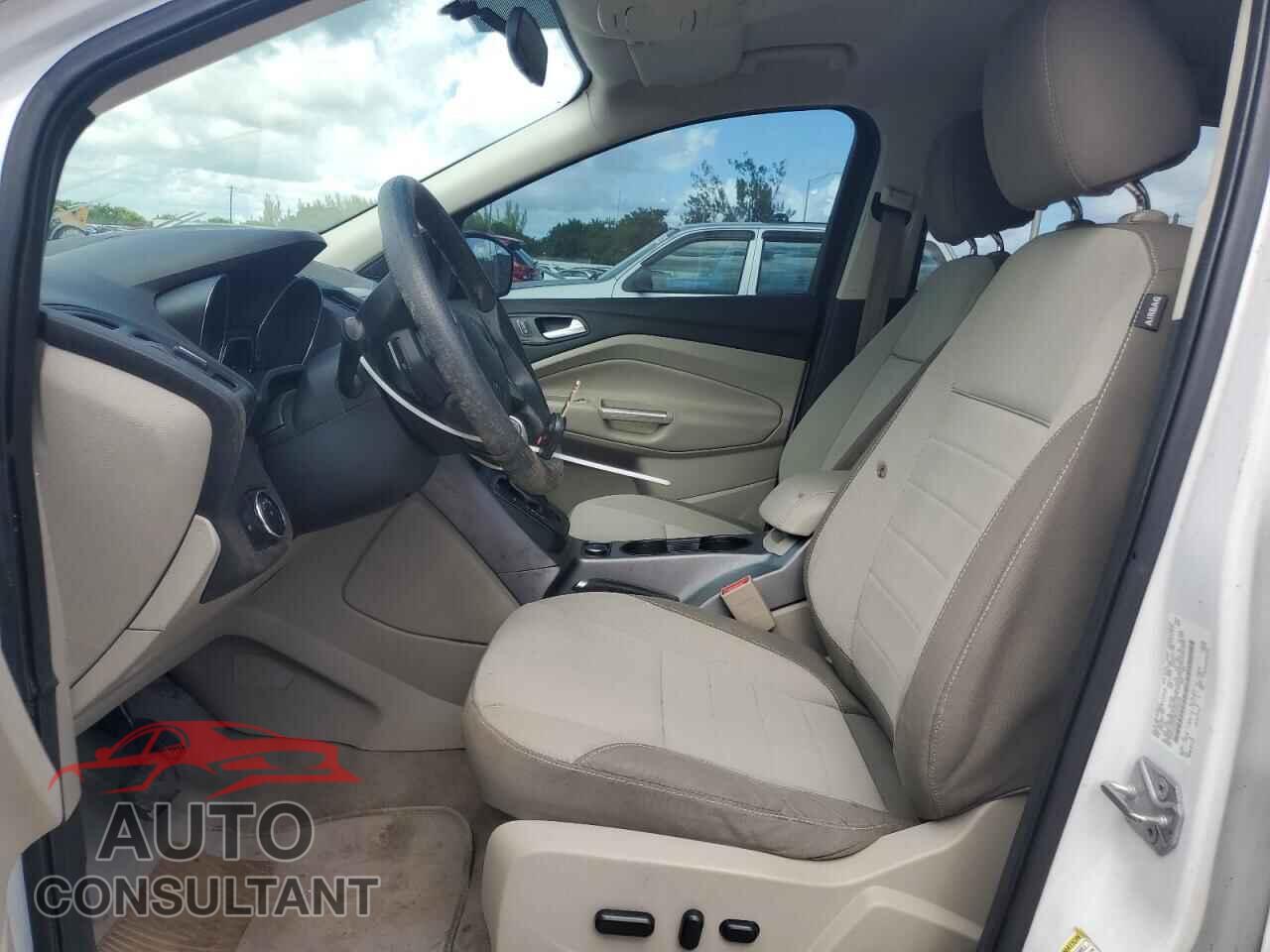FORD ESCAPE 2014 - 1FMCU0GX4EUD59626