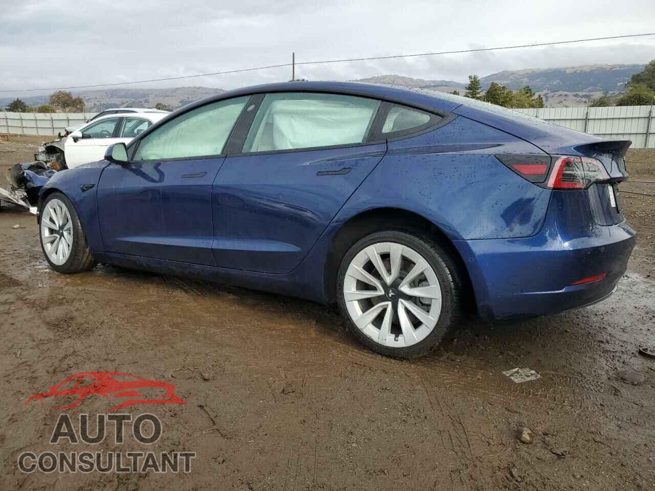 TESLA MODEL 3 2022 - 5YJ3E1EA9NF144337