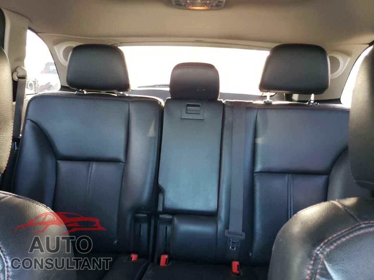 FORD EDGE 2011 - 2FMDK4KC3BBA05703