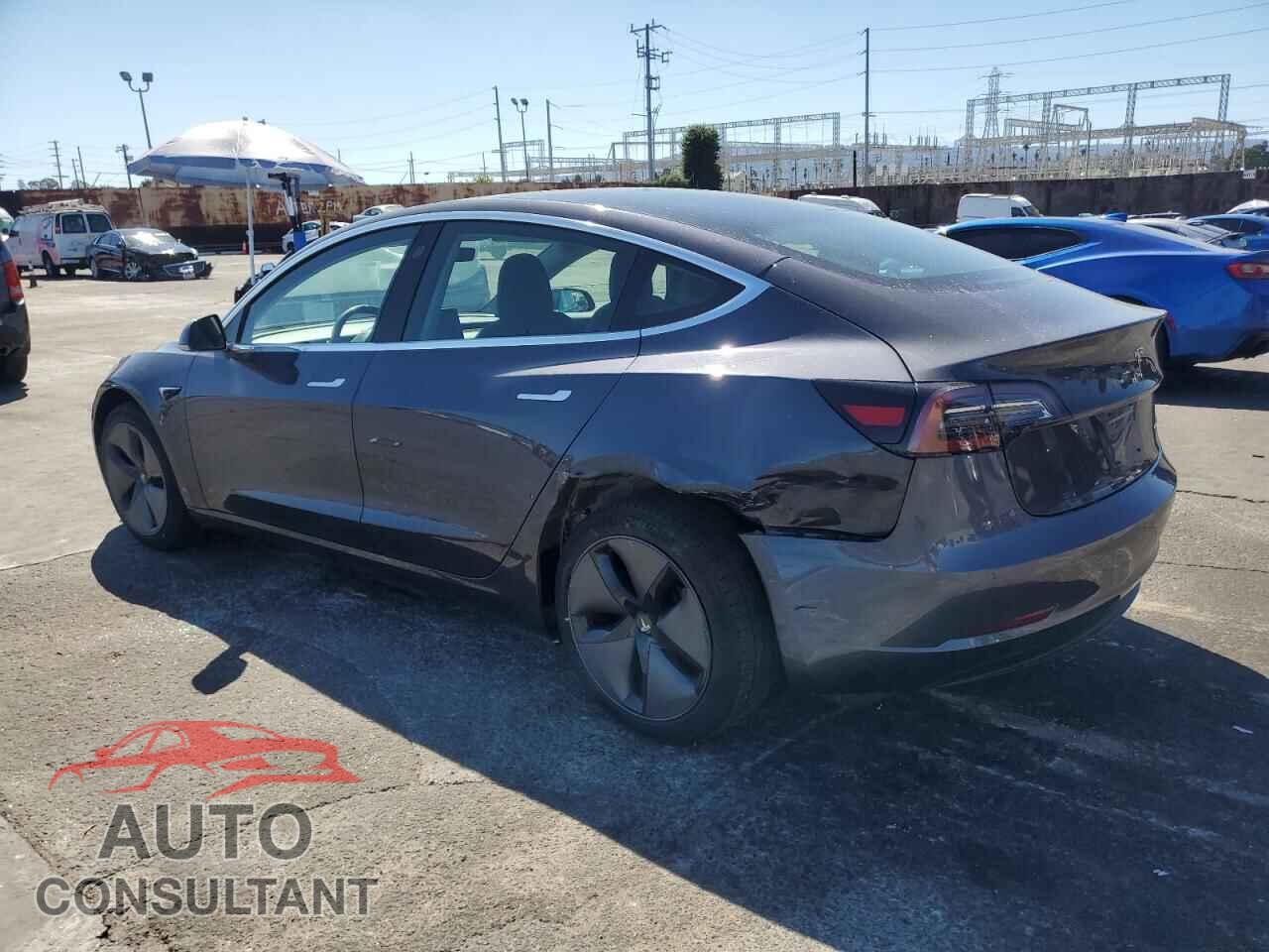 TESLA MODEL 3 2018 - 5YJ3E1EB1JF129236