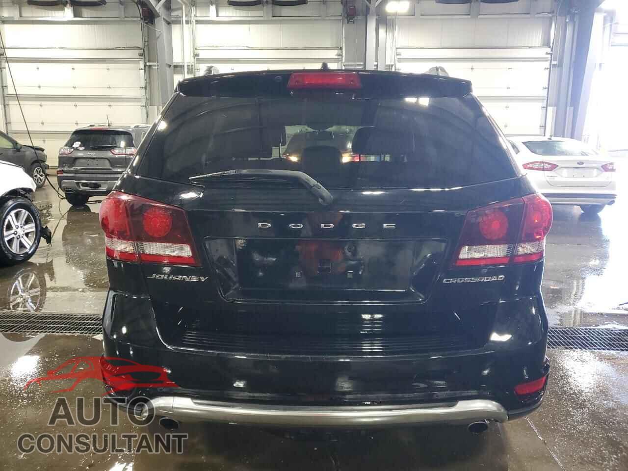 DODGE JOURNEY 2015 - 3C4PDCGG5FT510735