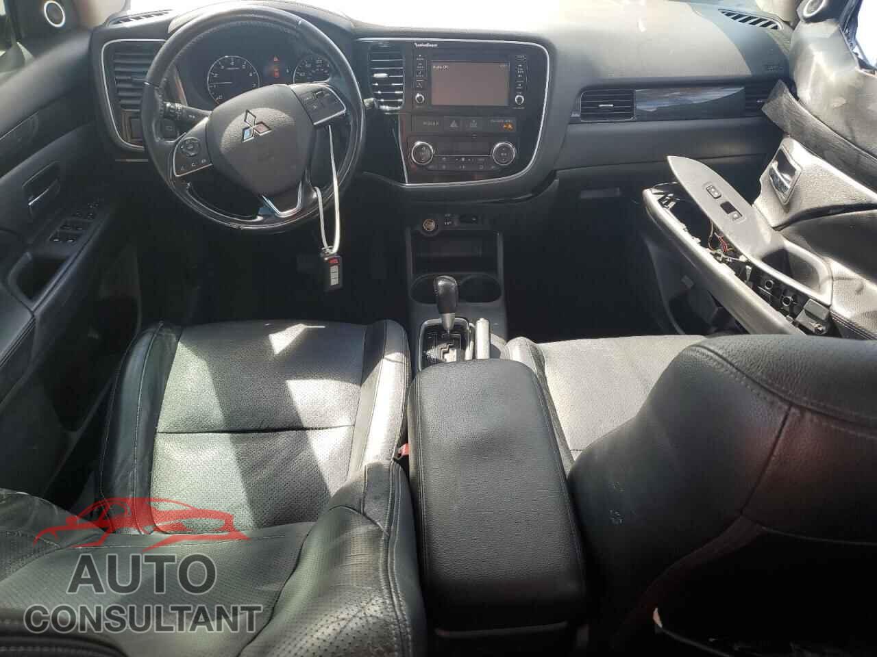 MITSUBISHI OUTLANDER 2016 - JA4AD3A34GZ054565