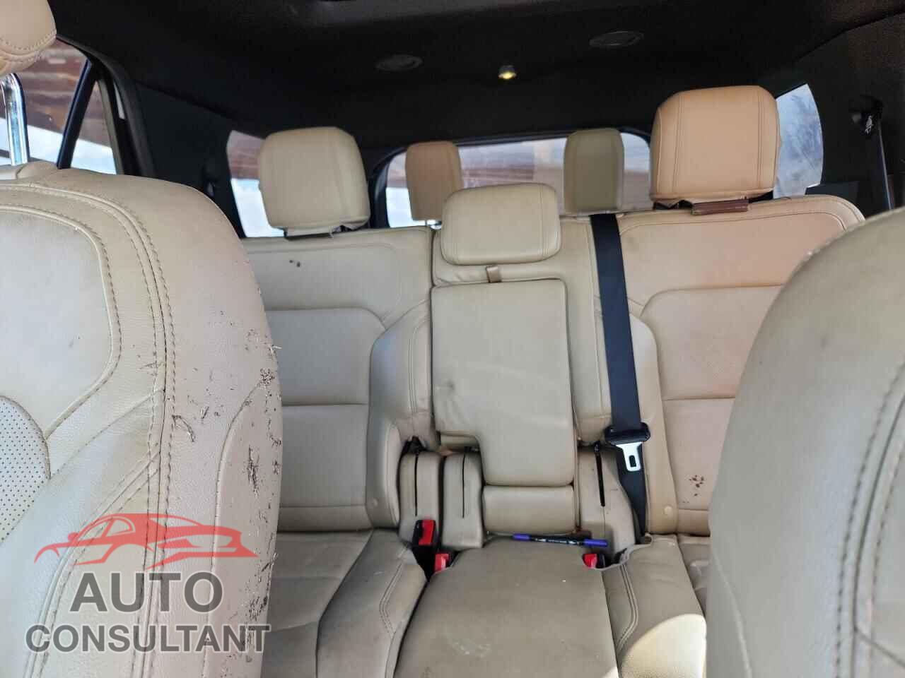 FORD EXPLORER 2017 - 1FM5K7F83HGA55160