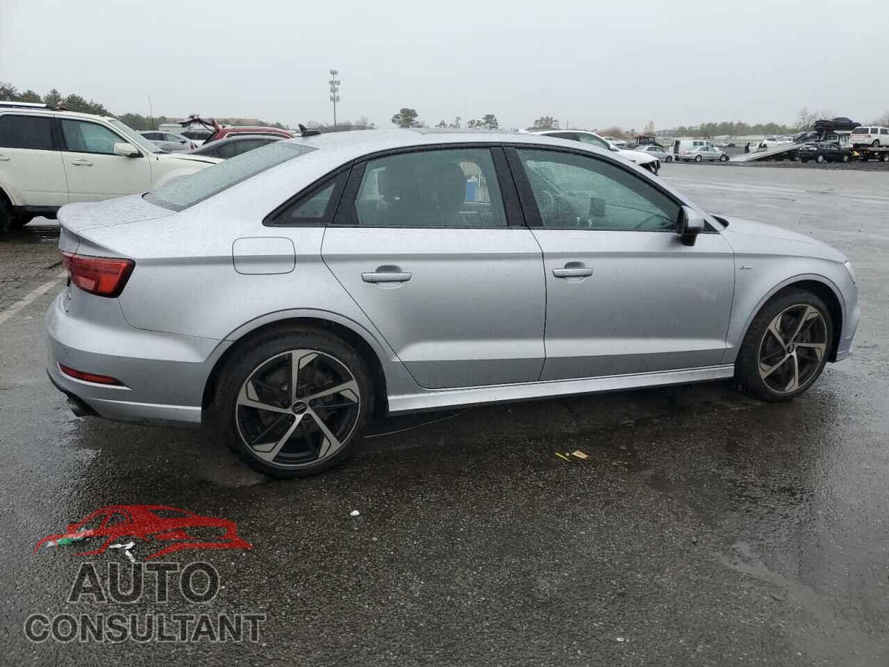 AUDI A3 2020 - WAUBEGFF4LA039412