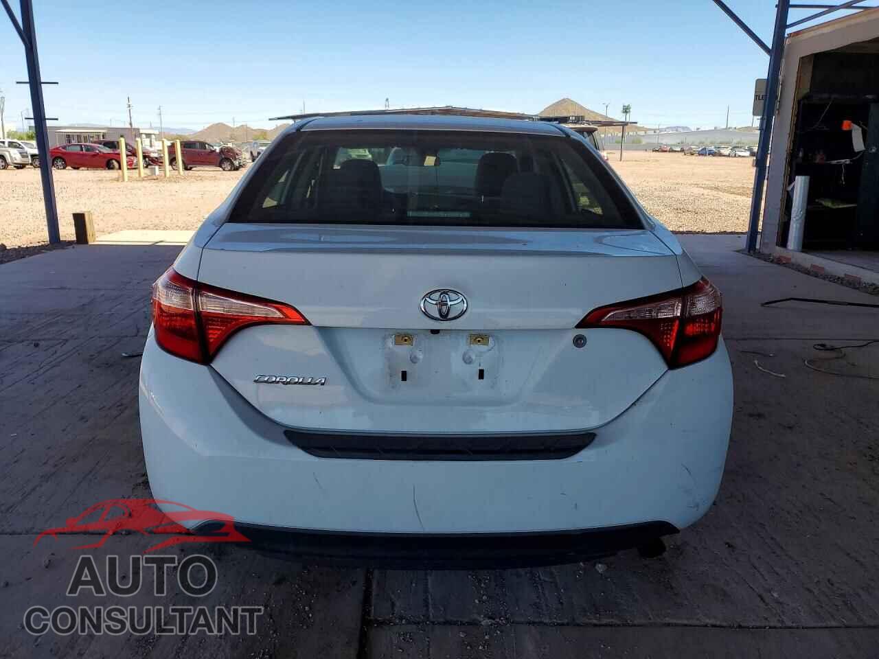 TOYOTA COROLLA 2017 - 5YFBURHE0HP701012