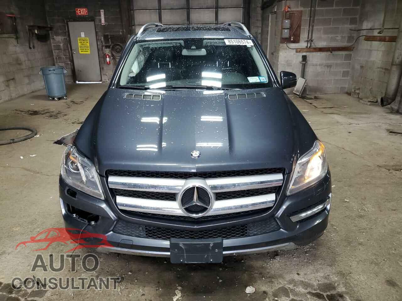 MERCEDES-BENZ GL-CLASS 2015 - 4JGDF6EE3FA578292
