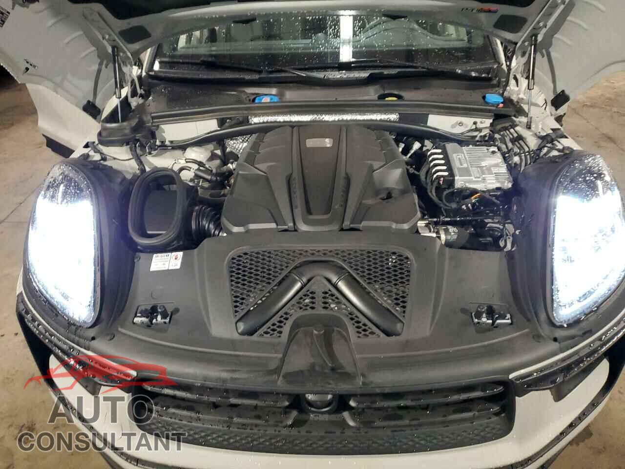 PORSCHE MACAN 2024 - WP1AG2A54RLB37717
