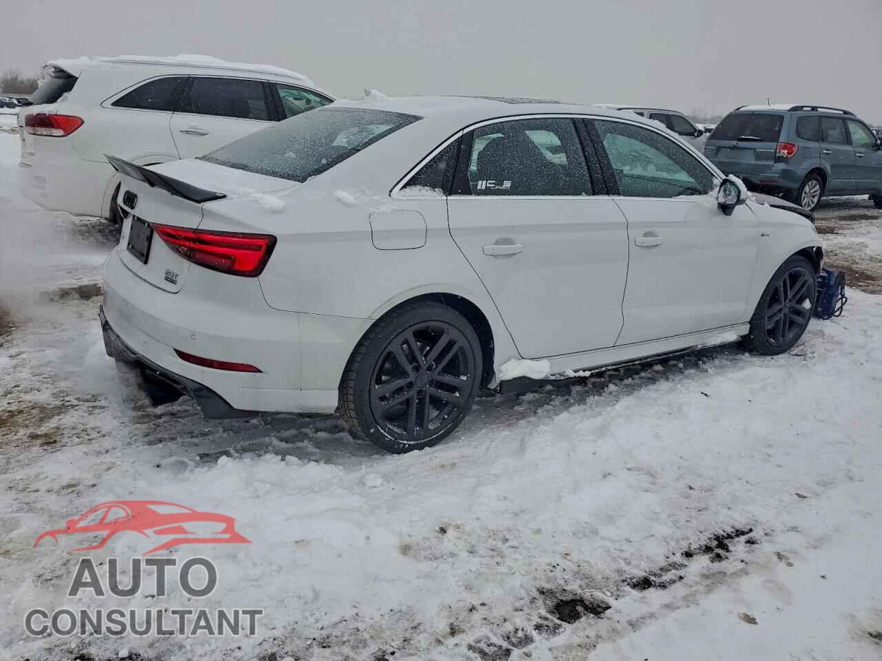 AUDI A3 2017 - WAUJ8GFF7H1026356
