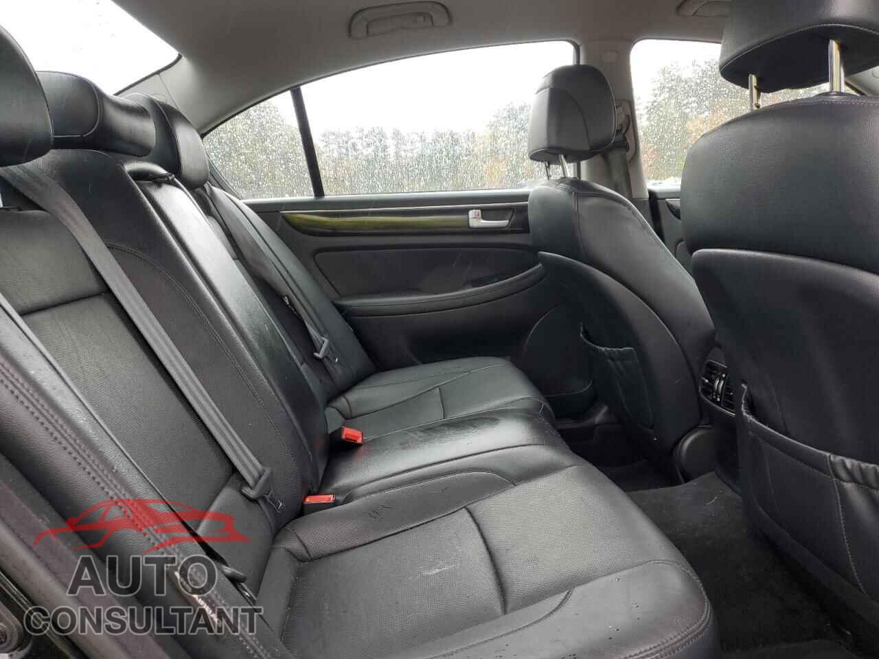 HYUNDAI GENESIS 2013 - KMHGC4DD1DU234149
