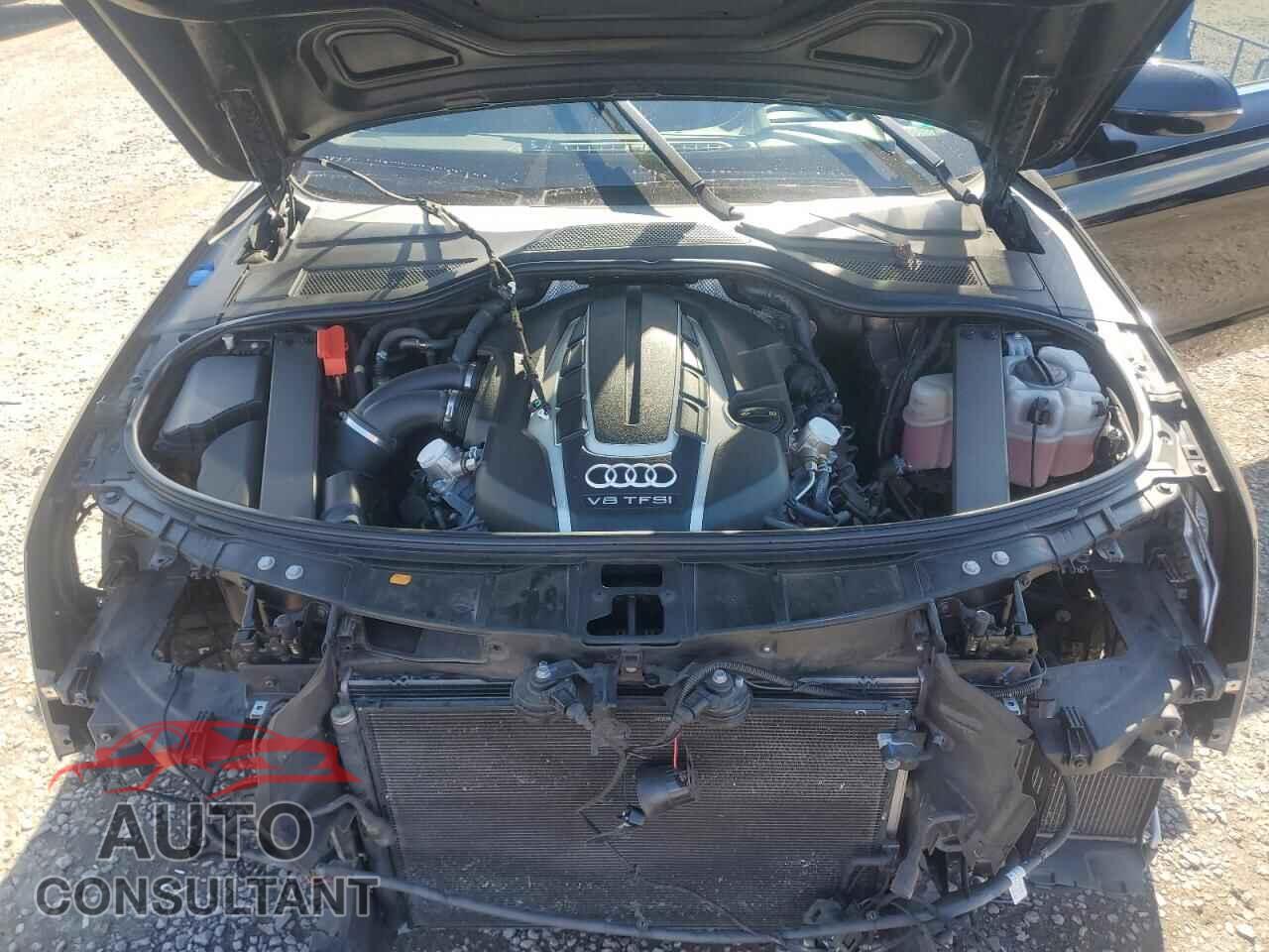 AUDI A8 2016 - WAU43AFD7GN010656