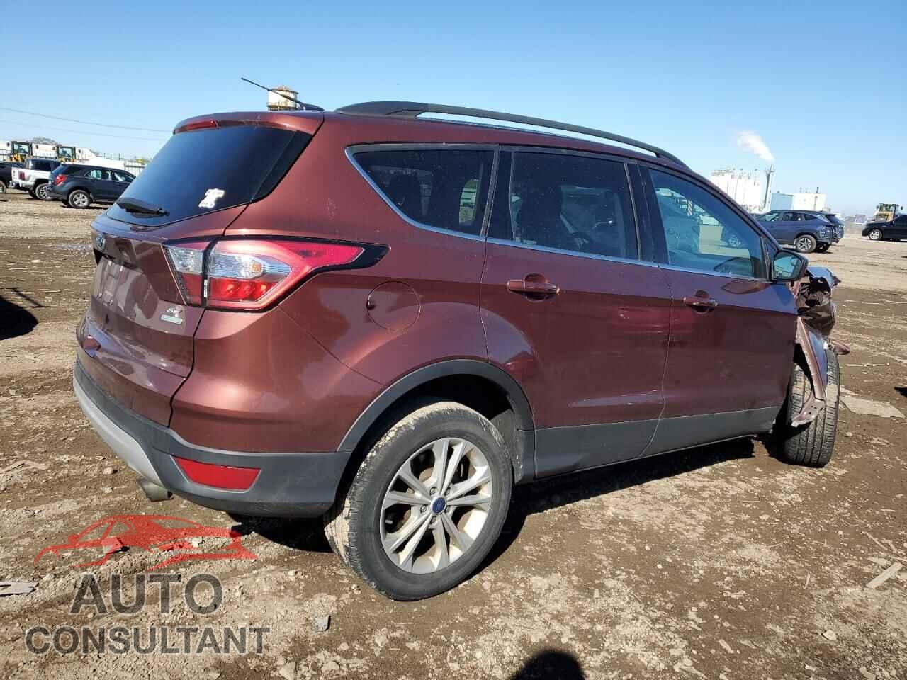 FORD ESCAPE 2018 - 1FMCU0GD7JUC17366