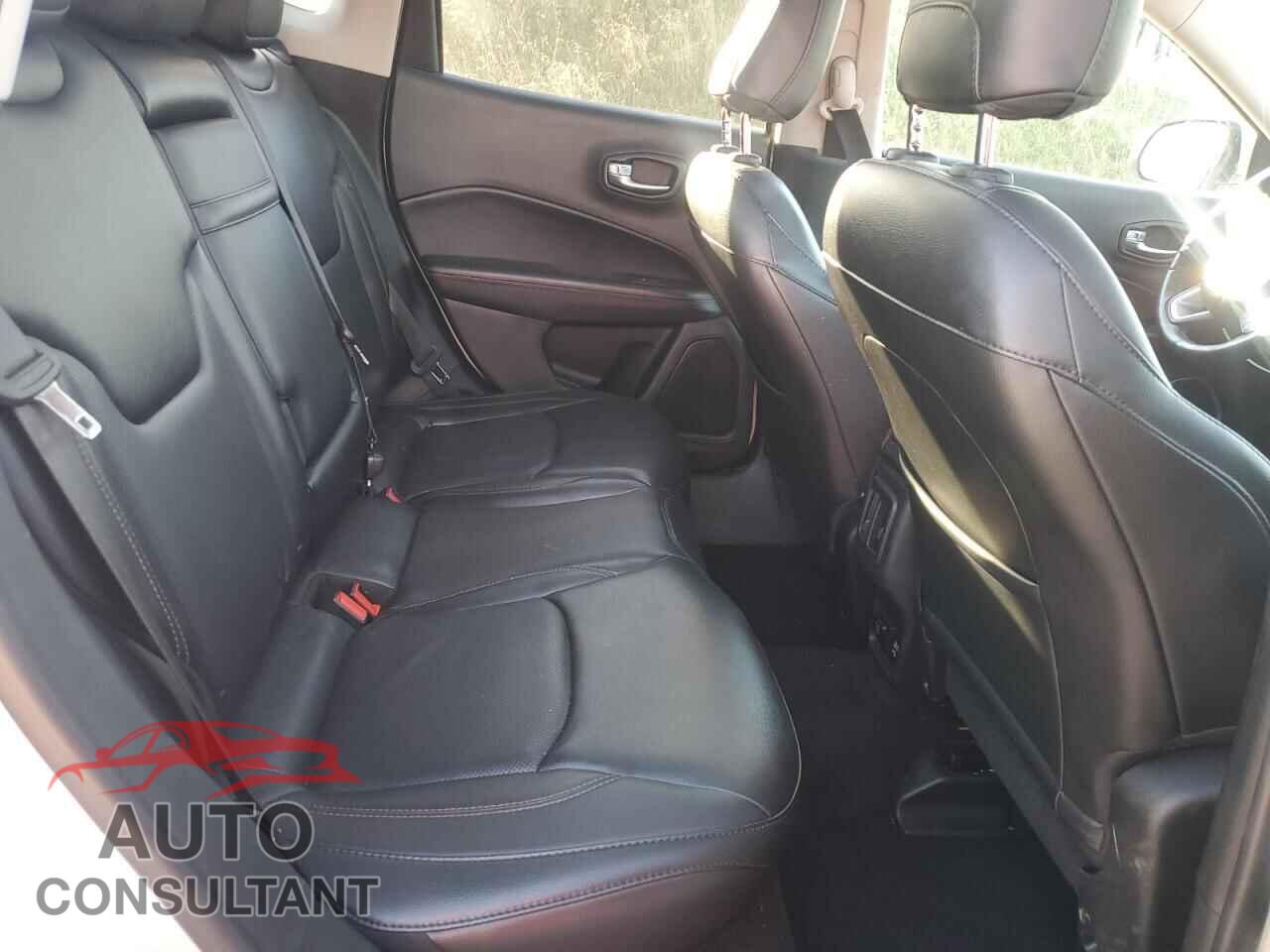 JEEP COMPASS 2018 - 3C4NJDCB1JT435346