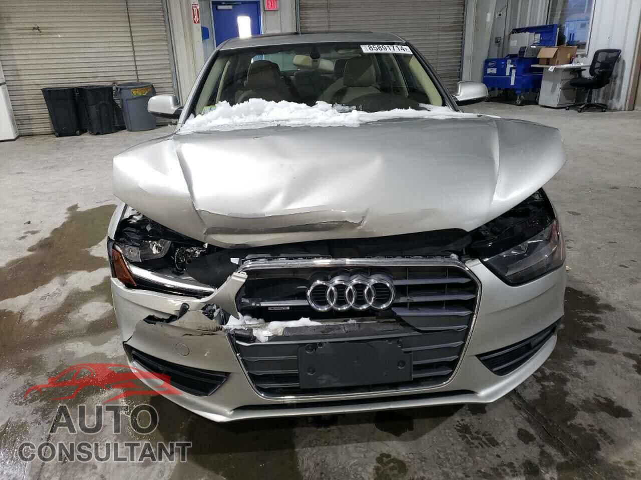 AUDI A4 2014 - WAUBFAFL2EN028761