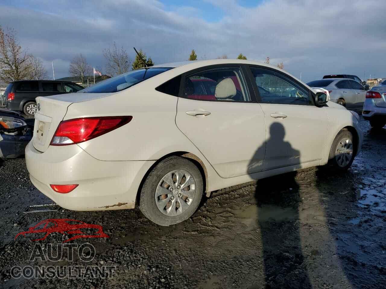 HYUNDAI ACCENT 2016 - KMHCT4AE4GU108383