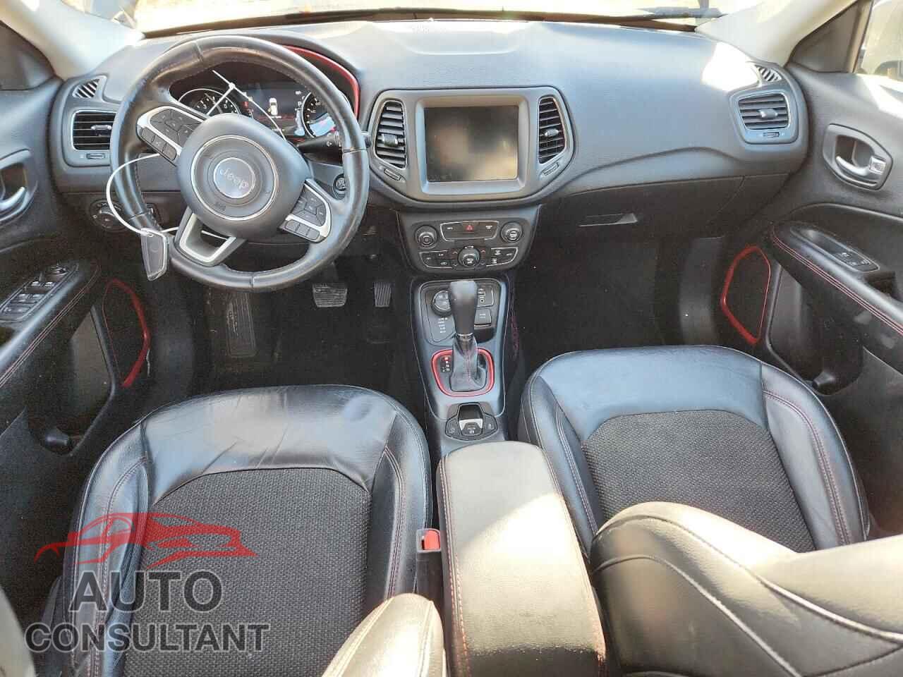 JEEP COMPASS 2019 - 3C4NJDDB9KT748029
