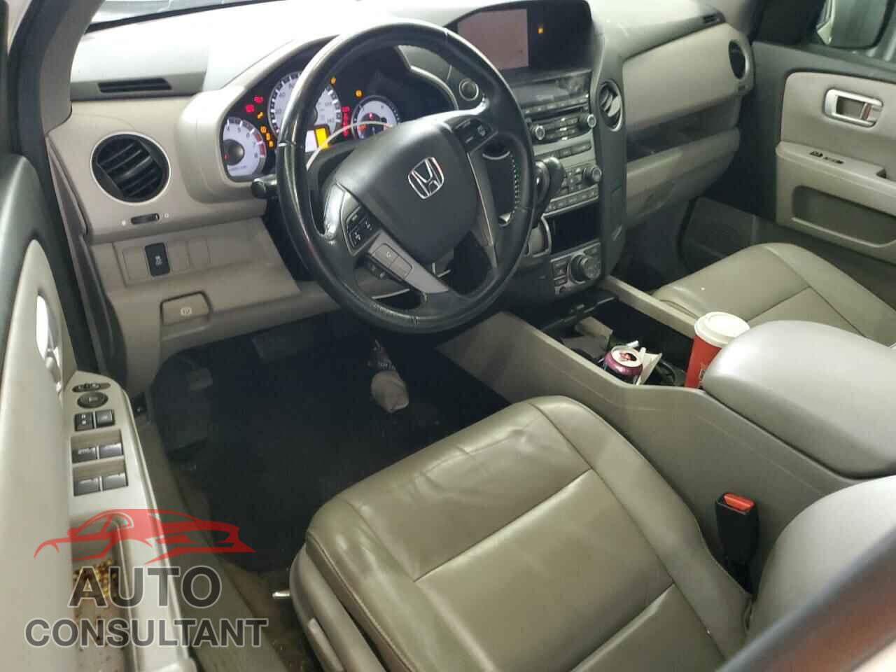 HONDA PILOT 2013 - 5FNYF3H74DB015306