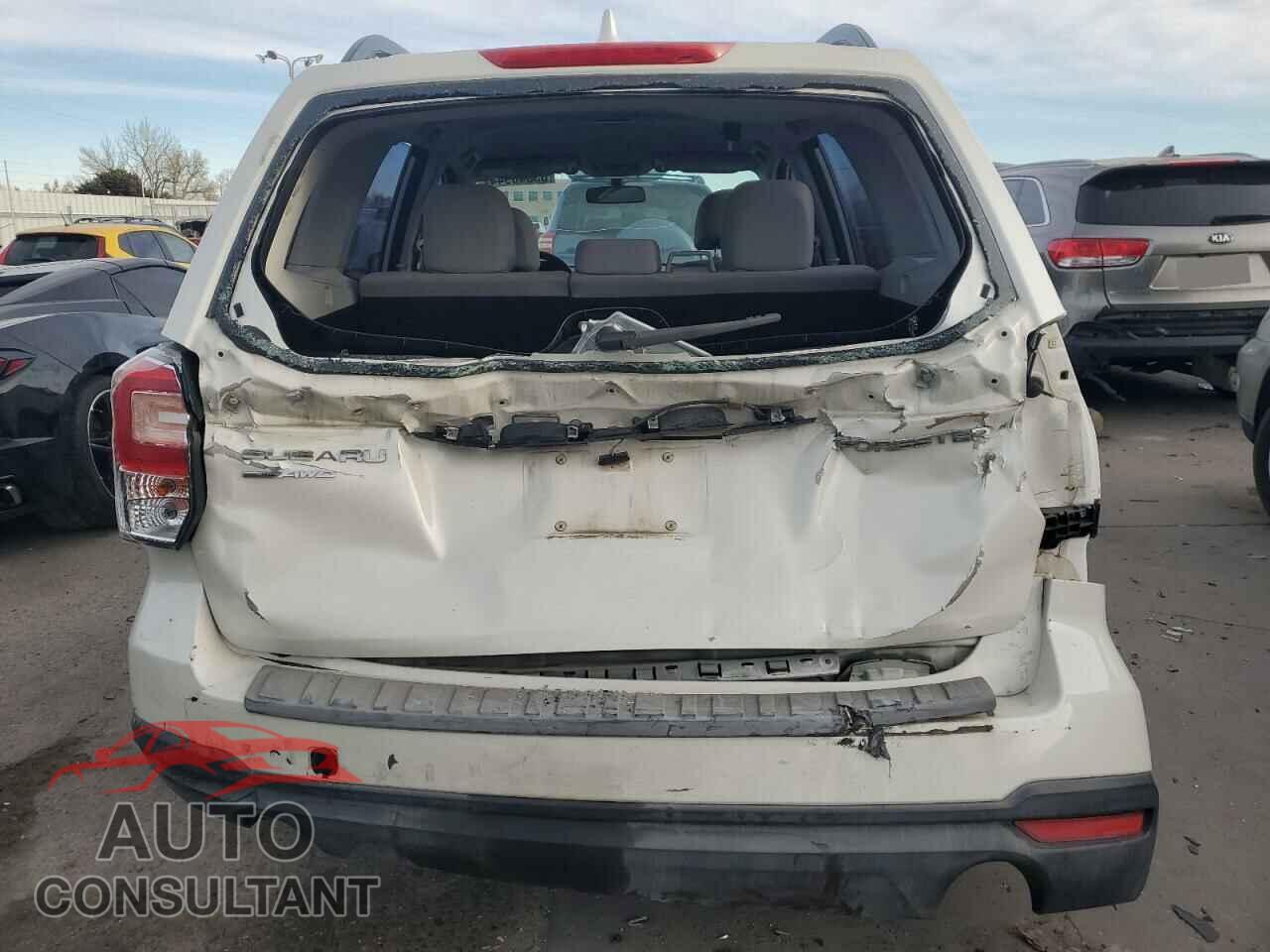 SUBARU FORESTER 2018 - JF2SJABC7JH407398